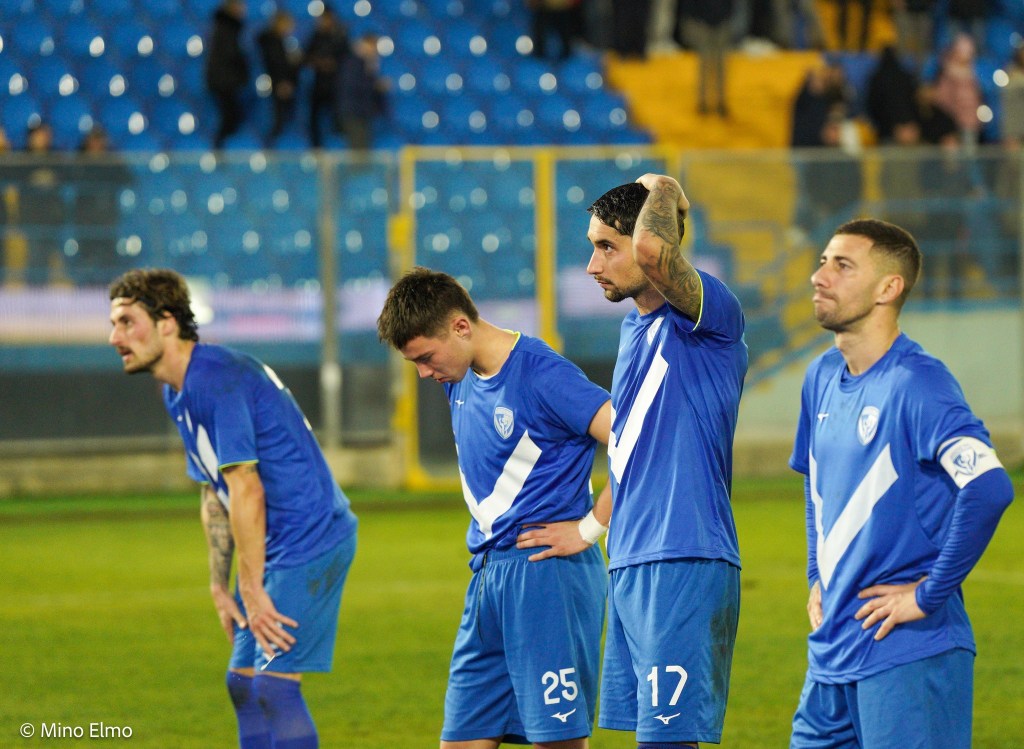 Il Brindisi pareggia contro il Costa D’Amalfi: la salvezza adesso è quasi&nbsp;impossibile.